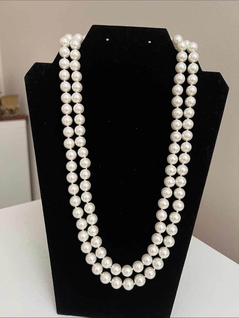 Elegant Pearl Opera Necklace - White Faux Pearls - Heirloom Estate Vintage - Picture 6 of 13